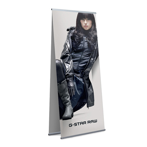 Dobbelt sidet L-banner 90 x 200 cm.